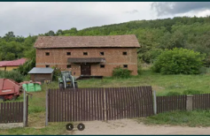 Ferma de animale si magazie Cuzaplac