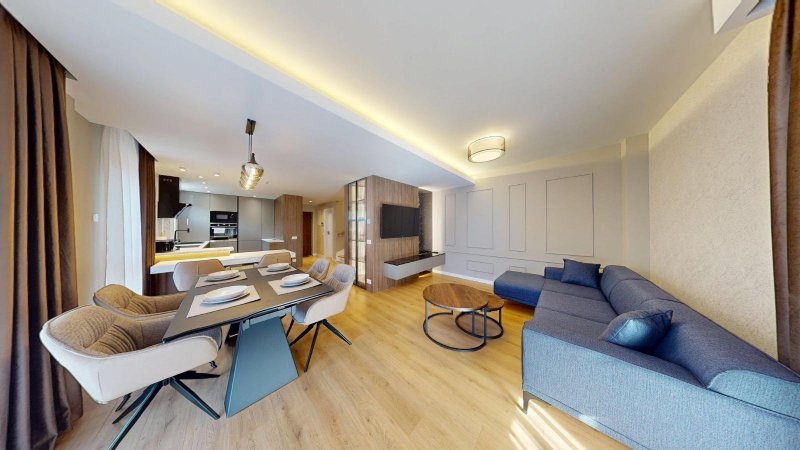 Apartament de lux cu 3 camere + living