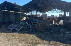 625 mp  cladire cu 64 ari teren