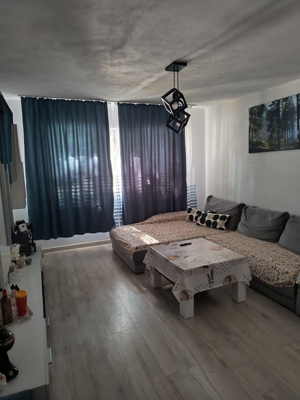 Apartament 3 camere modern, 70 mp - parter