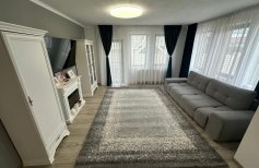 Casa complet mobilata si utilata în Crisieni