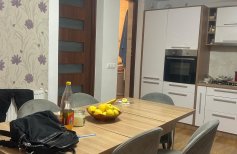 Casa zona centrala   P+M