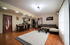 Apartament constructie noua cu teren 321 mp