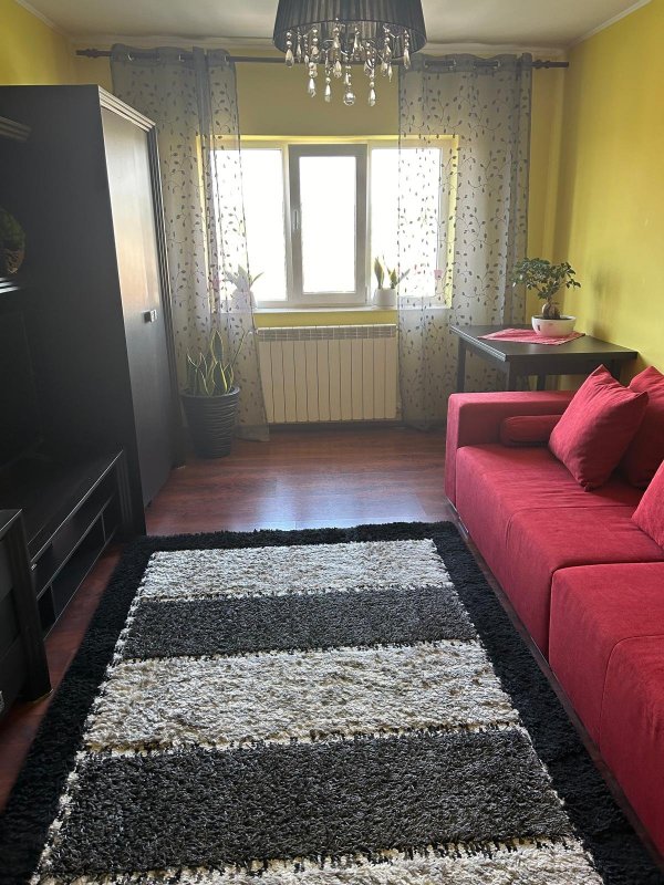 Apartament 3 camere, Stadion + garaj