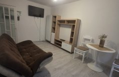 Garsoniera  situata  la parter finisata
