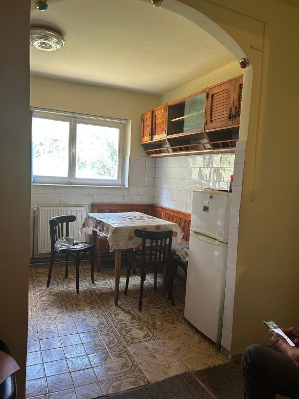 2  camere